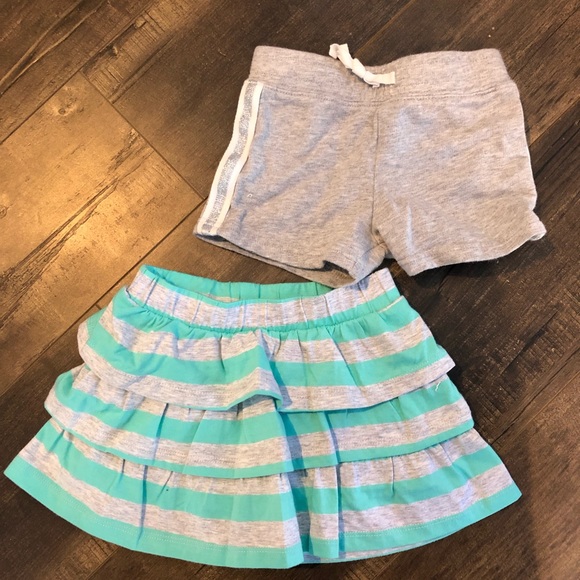 NWT infant baby boy Jumping Beans light khaki cotton canvas shorts 3 M months